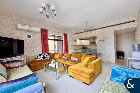 Apartamento en Greens, Dubai, 2 dormitorios, 131 m², № 78557 - foto 1