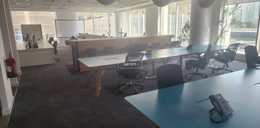 Oficina en Downtown Dubai (Downtown Burj Dubai), Dubai, 539.2 m², № 42704
