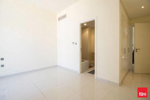 Villa in Dubai 3 bedrooms, 174.7 sq.m. № 59636 - photo 2
