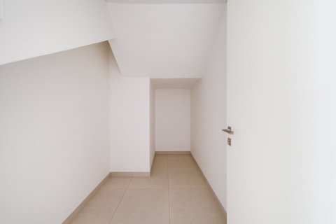 Adosado en Jebel Ali, Dubai, 3 dormitorios, 272.86 m², № 138955 - foto 7