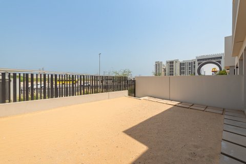 Adosado en Jebel Ali, Dubai, 4 dormitorios, 316.33 m², № 138954 - foto 9