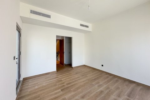 Townhouse in Damac Lagoons, Dubai 5 bedrooms, 183.6 sq.m. № 138953 - photo 6