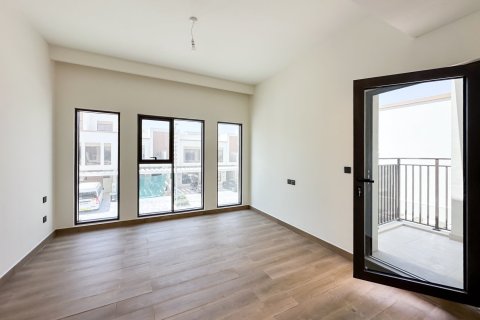 Townhouse in Damac Lagoons, Dubai 5 bedrooms, 183.6 sq.m. № 138953 - photo 7