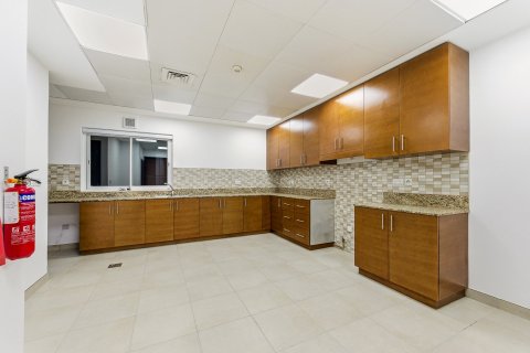 Apartment in Dubai Festival City, Dubai 3 bedrooms, 210.8 sq.m. № 138947 - photo 13
