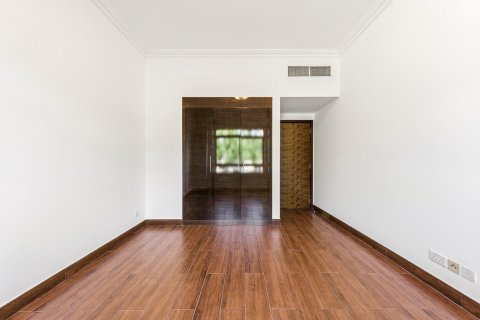 Apartment in Dubai Festival City, Dubai 3 bedrooms, 210.8 sq.m. № 138947 - photo 9