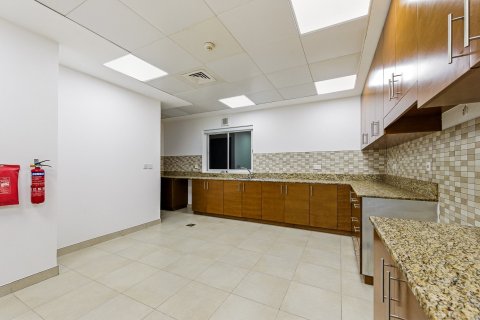 Apartment in Dubai Festival City, Dubai 3 bedrooms, 210.8 sq.m. № 138947 - photo 12