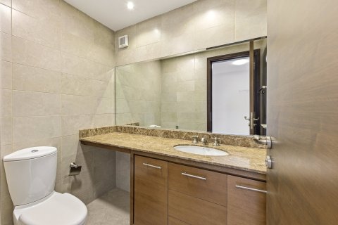 Apartment in Dubai Festival City, Dubai 3 bedrooms, 210.8 sq.m. № 138947 - photo 16