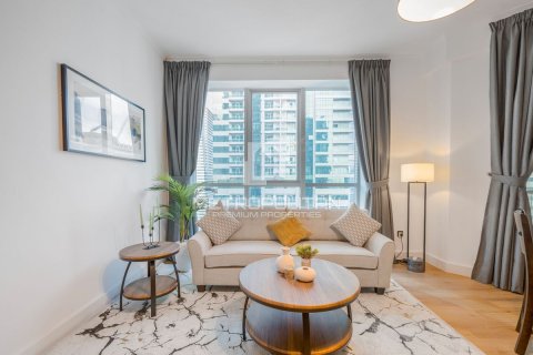 Apartamento en The Torch, Dubai Marina, Dubai, 2 dormitorios, 117 m², № 15368 - foto 2