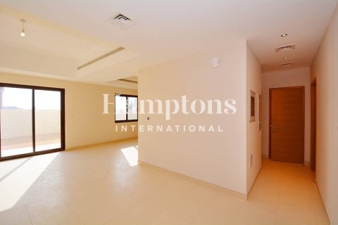 Снять в аренду виллу в Al Reem, Арабиан Ранчес, Дубай: 3 спальни, 289.50990278м², № 70879 - фото 6