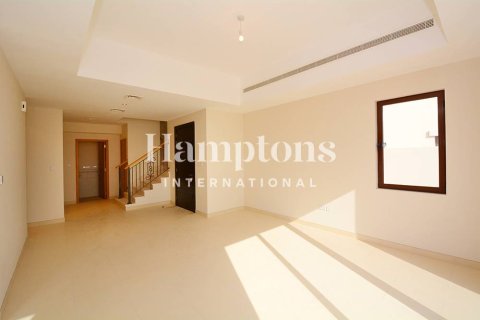 Снять в аренду виллу в Al Reem, Арабиан Ранчес, Дубай: 3 спальни, 289.50990278м², № 70879 - фото 13