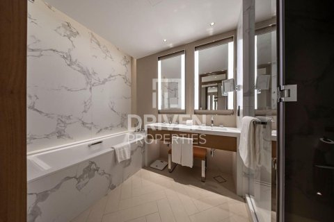 Apartment in The Address Residences Dubai Opera, Downtown Dubai (Downtown Burj Dubai), Dubai 2 bedrooms, 148.55 sq.m. № 128411 - photo 14