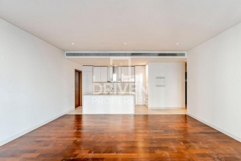 Apartment in City Walk, Dubai 2 bedrooms, 159.7 sq.m. № 128422 - photo 3