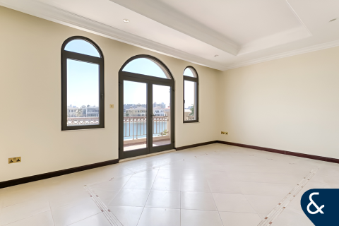 Villa in Garden Homes, Palm Jumeirah, Dubai 5 bedrooms, 658 sq.m. № 76714 - photo 10