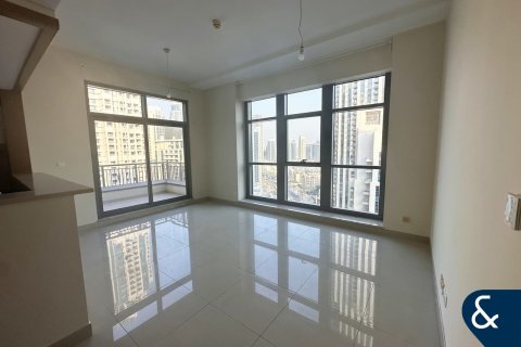 Apartamento en CLAREN TOWERS en Downtown Dubai (Downtown Burj Dubai), Dubai, 2 dormitorios, 114 m², № 76712 - foto 2