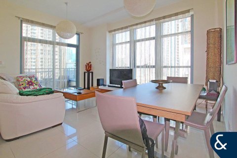 Apartment in Downtown Dubai (Downtown Burj Dubai), Dubai 2 bedrooms, 114 sq.m. № 76712 - photo 3