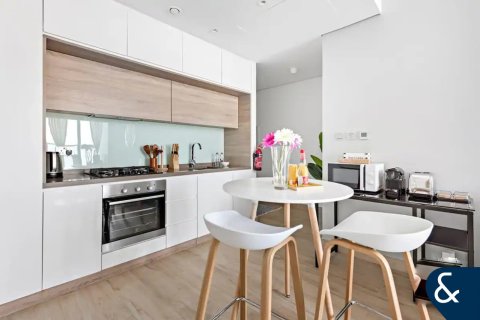 Apartment in Studio One, Dubai Marina, Dubai 1 bedroom, 55 sq.m. № 76713 - photo 4