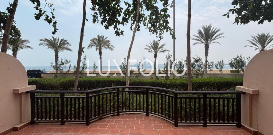 Apartment in Palm Jumeirah, Dubai 1 bedroom, 144 sq.m. № 46224