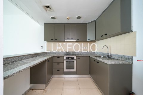 Apartamento en Jumeirah Lake Towers, Dubai, 1 dormitorio, 120 m², № 46234 - foto 6