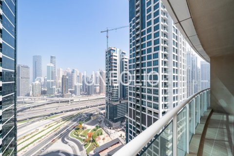 Apartamento en Jumeirah Lake Towers, Dubai, 1 dormitorio, 120 m², № 46234 - foto 19