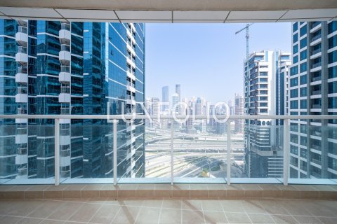 Apartamento en Jumeirah Lake Towers, Dubai, 1 dormitorio, 120 m², № 46234 - foto 17