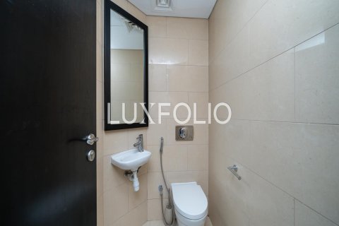 Apartamento en Jumeirah Lake Towers, Dubai, 1 dormitorio, 120 m², № 46234 - foto 15