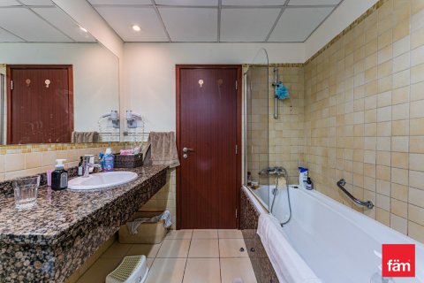 Apartment in Dubai 1 bedroom, 109.8 sq.m. № 49279 - photo 9
