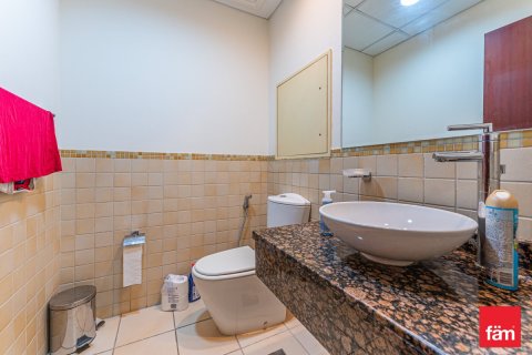 Apartment in Dubai 1 bedroom, 109.8 sq.m. № 49279 - photo 8