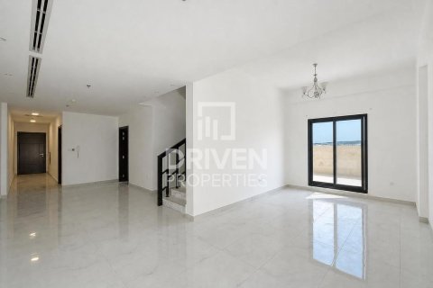 Appartement à Al Furjan, Dubai, 3 chambres, 281.03 m², № 135673 - photo 9