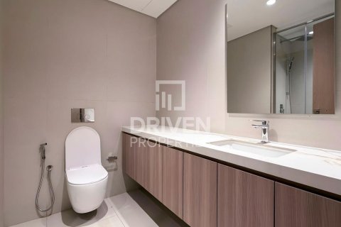 Apartment in Al Furjan, Dubai 2 bedrooms, 127.74 sq.m. № 135663 - photo 6