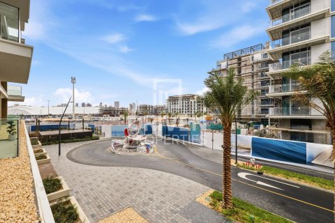 Appartement à Mina Rashid, Dubai, 2 chambres, 131.46 m², № 135664 - photo 2