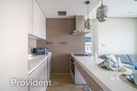Apartment in Dubai Marina, Dubai 1 bedroom № 2037 - photo 10