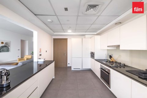 Apartment in Downtown Dubai (Downtown Burj Dubai), Dubai 2 bedrooms, 163 sq.m. № 93452 - photo 10