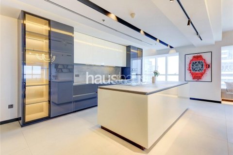 Penthouse in Dubai Marina, Dubai 4 bedrooms, 580 sq.m. № 43353 - photo 28