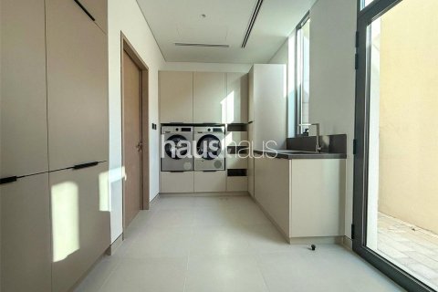 Villa in Harmony, Tilal Al Ghaf, Dubai 6 bedrooms, 605 sq.m. № 43352 - photo 7