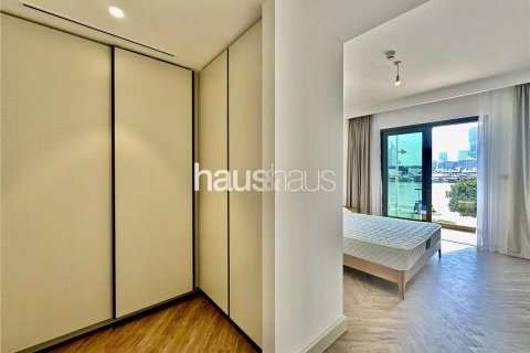 Apartment in EMAAR Beachfront, Dubai Harbour, Dubai 3 bedrooms, 184 sq.m. № 43354 - photo 7
