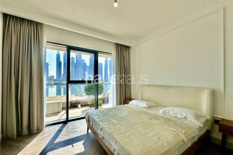 Apartment in EMAAR Beachfront, Dubai Harbour, Dubai 3 bedrooms, 184 sq.m. № 43354 - photo 6