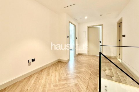 Apartment in EMAAR Beachfront, Dubai Harbour, Dubai 3 bedrooms, 184 sq.m. № 43354 - photo 18