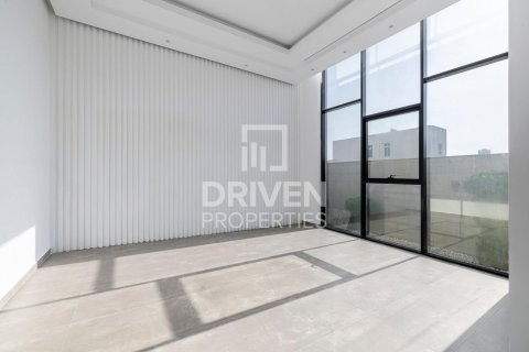 Villa à Al Barsha South, Al Barsha, Dubai, 6 chambres, 2148 m², № 18960 - photo 5
