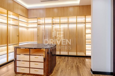 Villa à Al Barsha South, Al Barsha, Dubai, 6 chambres, 2148 m², № 18960 - photo 22