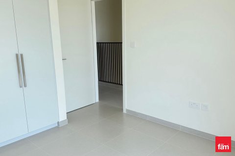 فيلا في دبي 4 غرف نوم, 319.9 م² رقم 48837 - صورة 8