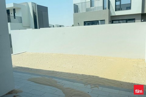 فيلا في دبي 4 غرف نوم, 319.9 م² رقم 48837 - صورة 16