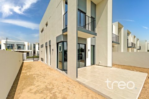 Townhouse in The Valley, Dubai 4 bedrooms, 217.39 sq.m. № 134537 - photo 2