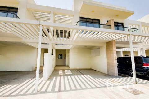 Townhouse in DAMAC Hills (Akoya by DAMAC), Dubai 3 bedrooms, 165 sq.m. № 134531 - photo 11