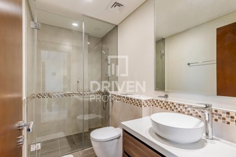 Apartment in Business Bay, Dubai 2 bedrooms, 85 sq.m. № 66131 - photo 11