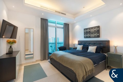 Apartment in Dubai Marina, Dubai 3 bedrooms, 202 sq.m. № 75688 - photo 7