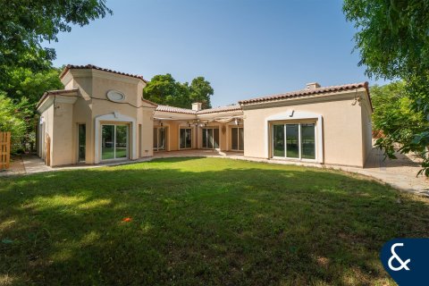Villa en Green Community West, Green Community, Dubai, 4 dormitorios, 404 m², № 75690 - foto 1