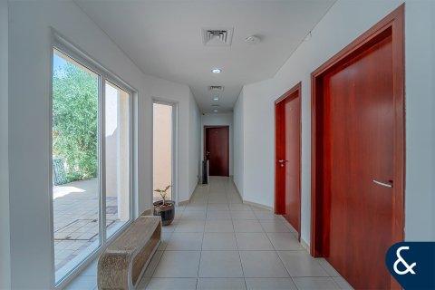 Villa en Green Community West, Green Community, Dubai, 4 dormitorios, 404 m², № 75690 - foto 12