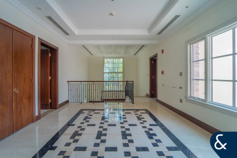 Купить виллу в Джумейра Гольф Эстейтс, Дубай: 5 спален, 523м², № 75699 - фото 7