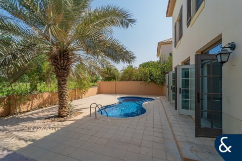 Купить виллу в Джумейра Гольф Эстейтс, Дубай: 5 спален, 523м², № 75699 - фото 19