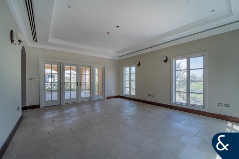 Купить виллу в Джумейра Гольф Эстейтс, Дубай: 5 спален, 523м², № 75699 - фото 9